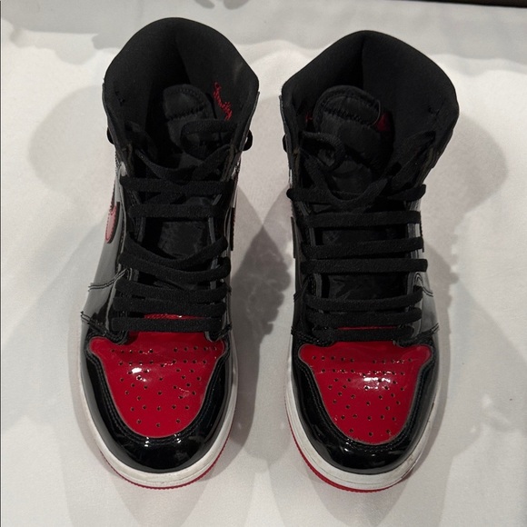 Jordan 1 retro high OG patent Bred. Men’s size 8.5.
